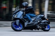 YAMAHA X-MAX