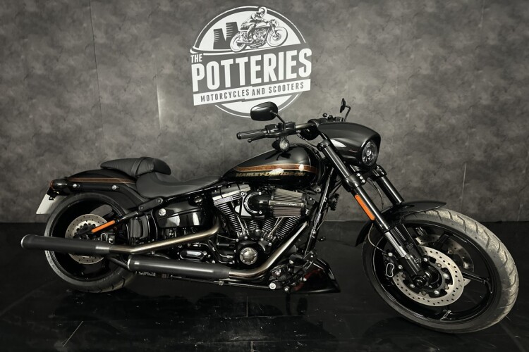 HARLEY-DAVIDSON CVO