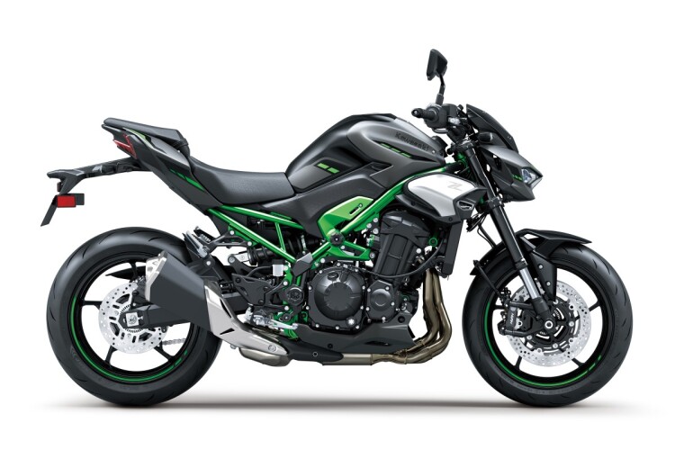 KAWASAKI Z900