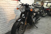 TRIUMPH BONNEVILLE T120