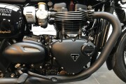 TRIUMPH BONNEVILLE T120