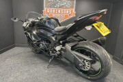 KAWASAKI ZX-6R