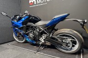 SUZUKI GSX-8R