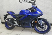 YAMAHA R3