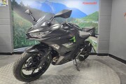 KAWASAKI NINJA 400