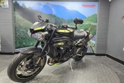 TRIUMPH SPEED TRIPLE 1050