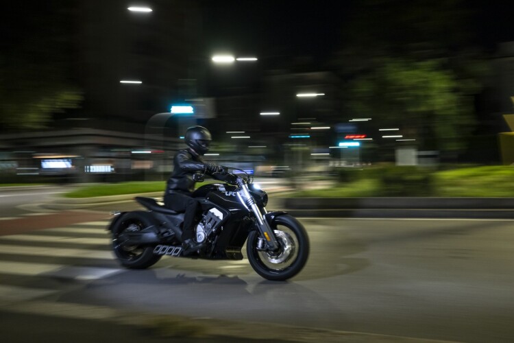 BENDA MOTO BENDA LFC700