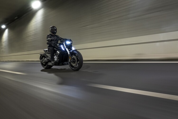 BENDA MOTO BENDA LFC700