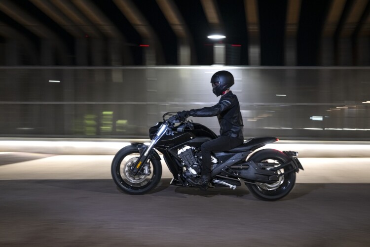 BENDA MOTO BENDA LFC700