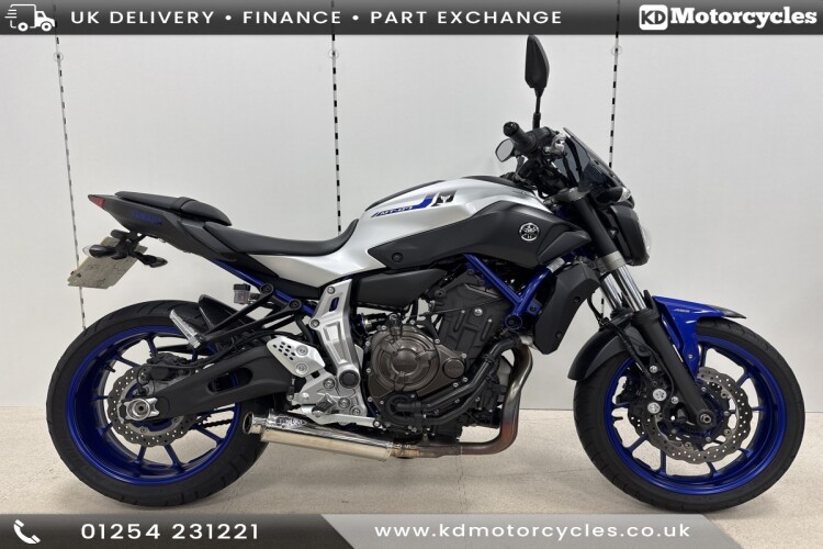 YAMAHA MT-07