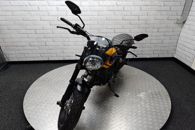 DUCATI SCRAMBLER