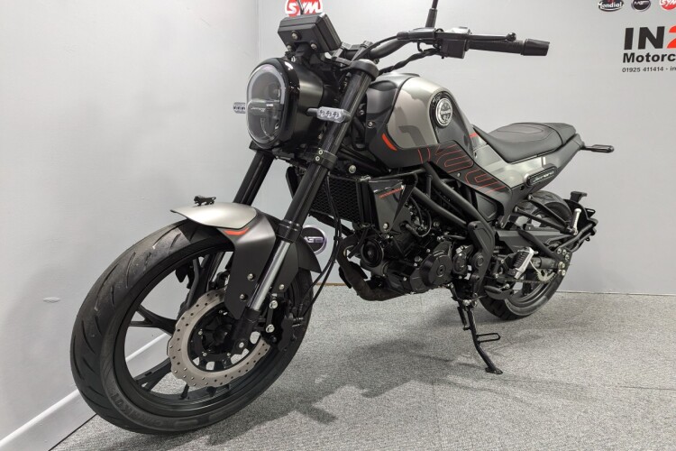 BENELLI LEONCINO 125