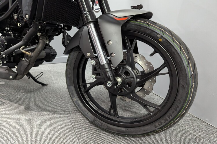 BENELLI LEONCINO 125