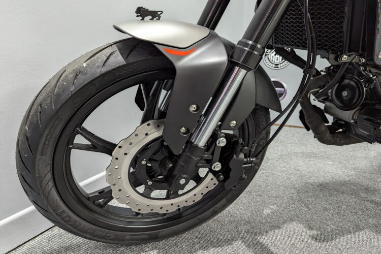 BENELLI LEONCINO 125