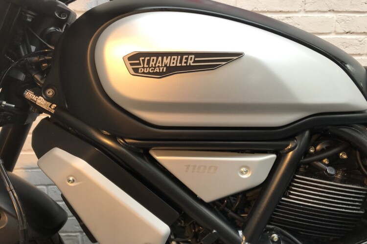 DUCATI SCRAMBLER 1100