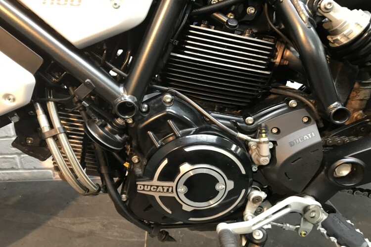 DUCATI SCRAMBLER 1100