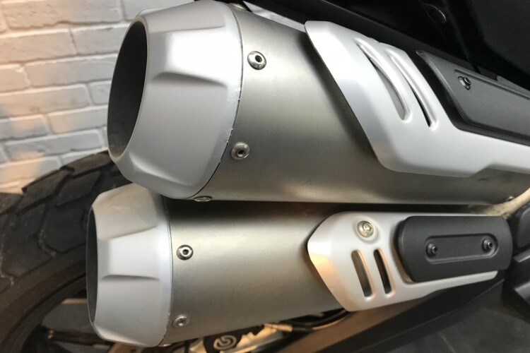 DUCATI SCRAMBLER 1100