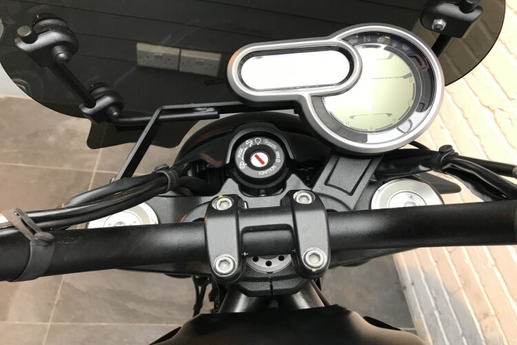 DUCATI SCRAMBLER 1100