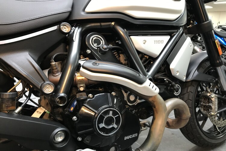 DUCATI SCRAMBLER 1100