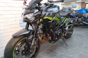 KAWASAKI Z900