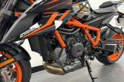 KTM 1290 SUPER DUKE R