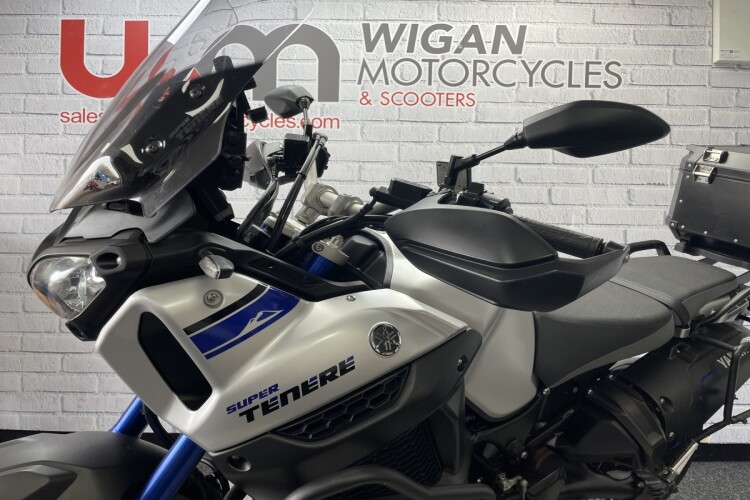 YAMAHA XT1200 SUPER TENERE