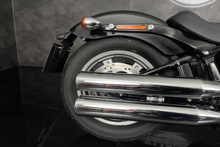 HARLEY-DAVIDSON SOFTAIL