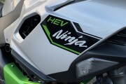 KAWASAKI NINJA 7 HYBRID