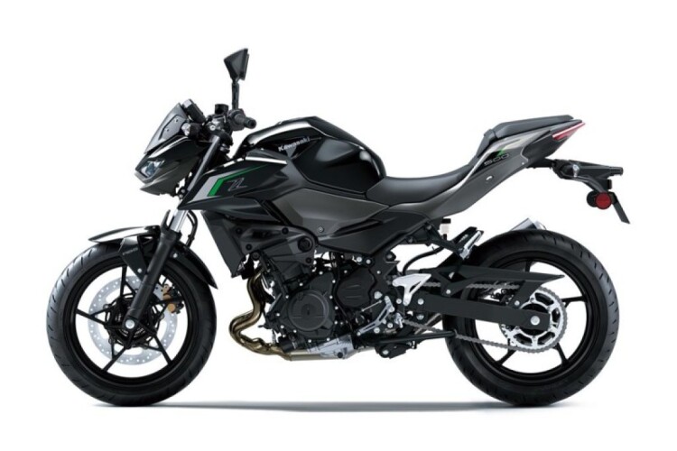 KAWASAKI Z500
