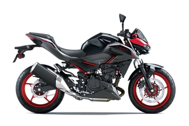 KAWASAKI Z500