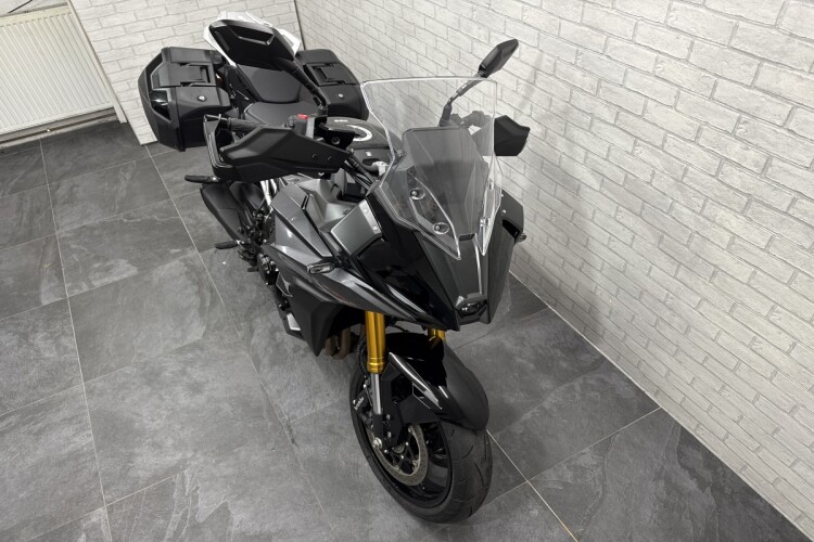 SUZUKI GSX-S1000GX+