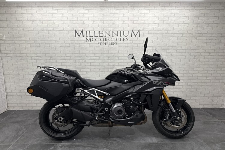 SUZUKI GSX-S1000GX+