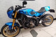 YAMAHA XSR900