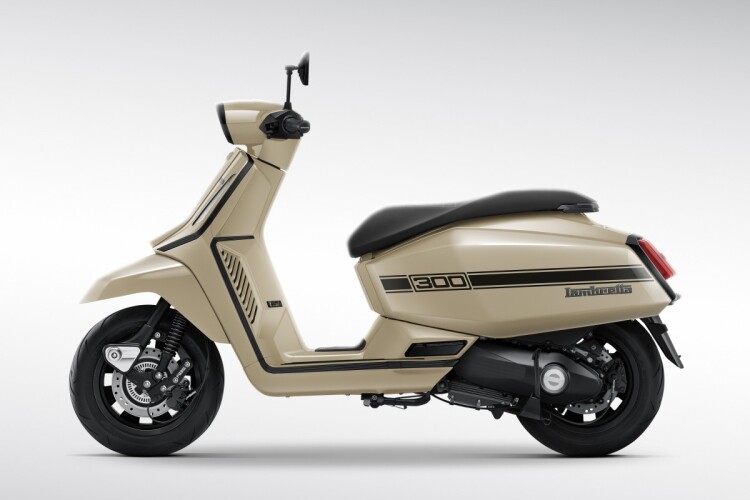 LAMBRETTA X300