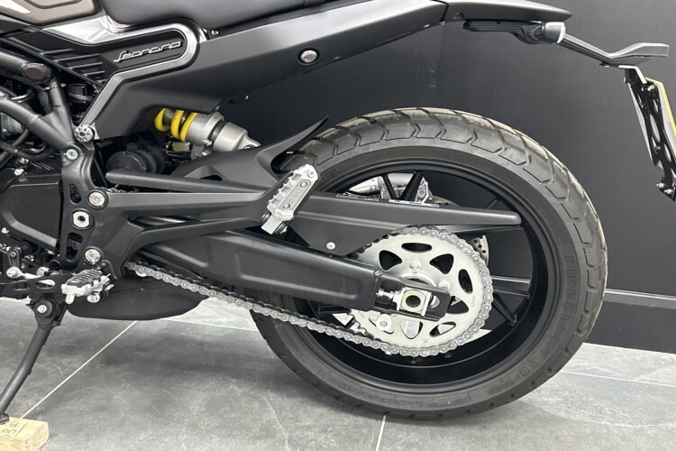 BENELLI LEONCINO 800