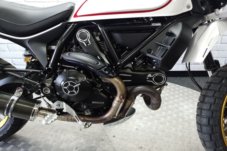 DUCATI SCRAMBLER DESERT SLED