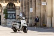 LAMBRETTA V200