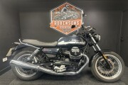 MOTO GUZZI V7