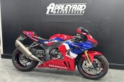 HONDA CBR1000RR FIREBLADE