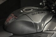 SUZUKI GSX1300R HAYABUSA