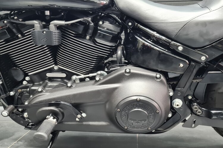 HARLEY-DAVIDSON FXLRS LOW RIDER S