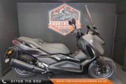 YAMAHA XMAX 300