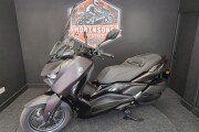 YAMAHA XMAX 300