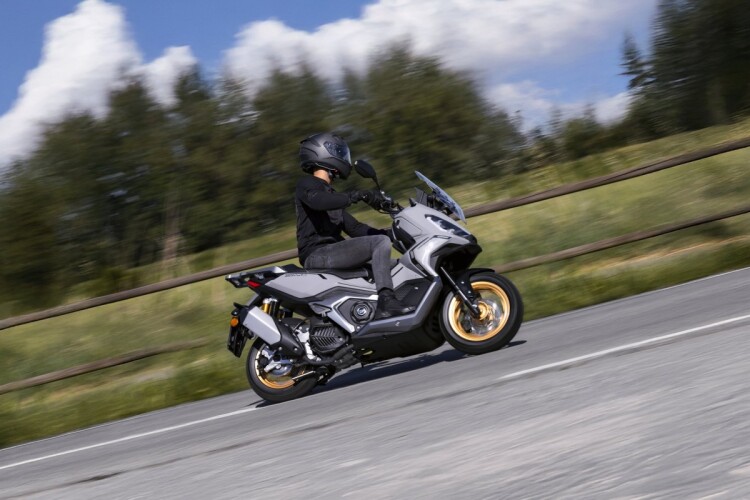 KEEWAY VERSILIA 125