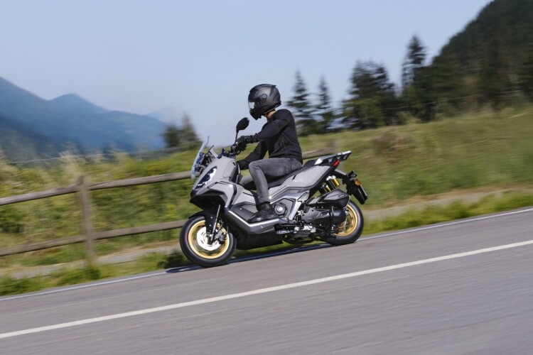 KEEWAY VERSILIA 125