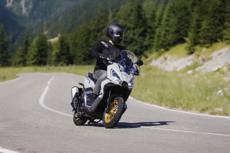 KEEWAY VERSILIA 125
