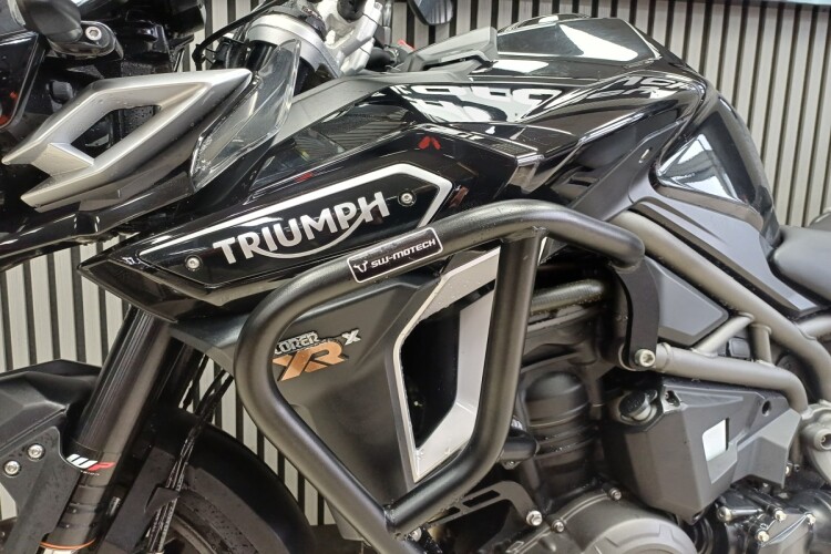 TRIUMPH EXPLORER