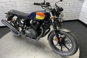 ROYAL ENFIELD INTERCEPTOR 650