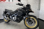 SUZUKI V-STROM 650