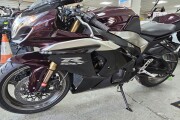 SUZUKI GSX-R 1000 K9